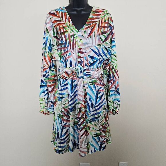 Boston Proper Dresses & Skirts - Boston Proper Tropical Long Sleeved Dress